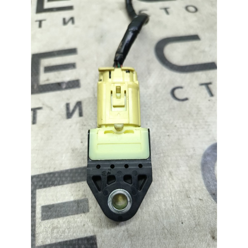 Датчик удара (электрика / датчики) Subaru Forester SH 2008 2.0 98235sc000