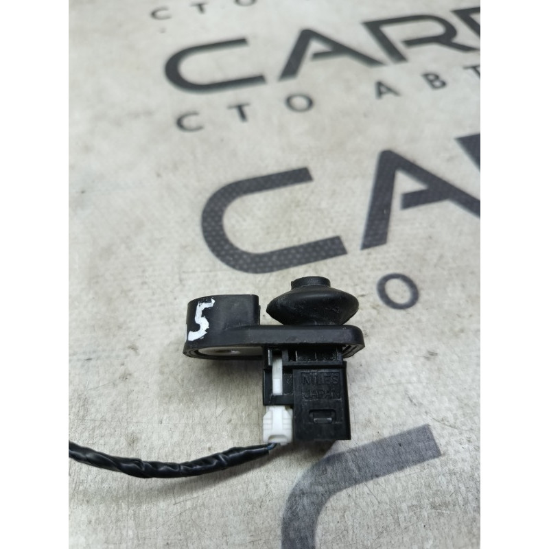 Концевик двери (электрика) Subaru Forester SH 2008 2.0 83331AE001