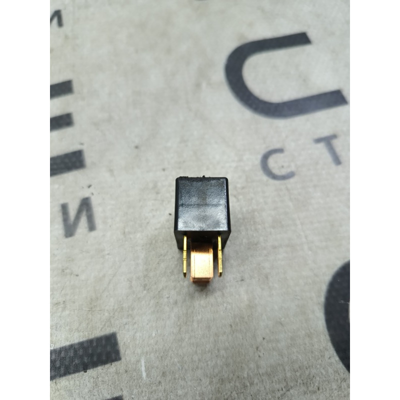 Реле (электрика) Subaru Forester SH 2008 2.0 82501AG070