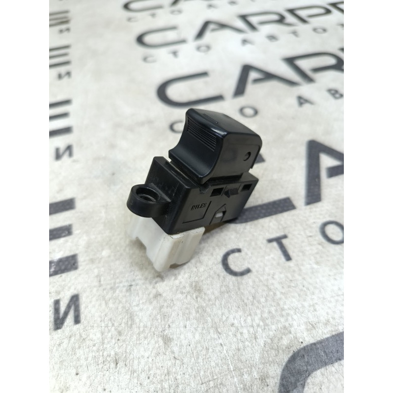 Кнопка стеклоподъемника (электрика / кнопки) Subaru Forester SH 2008 2.0 83071FG110