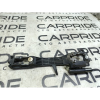 Кронштейн ручки дверей