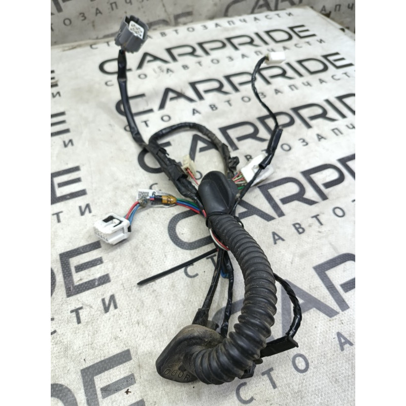 Проводка дверная (электрика) Subaru Forester SH 2008 2.0 81822sc000