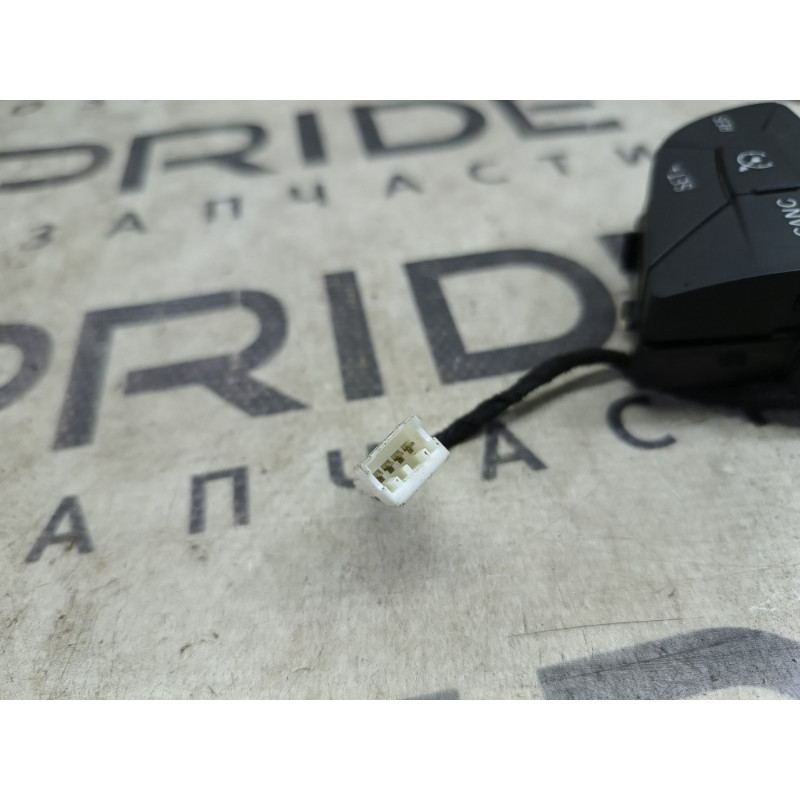 Кнопки руля (электрика / кнопки) Jeep Cherokee KL 2014 3.2 68146854ac