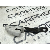 Кронштейн ремня безопасности