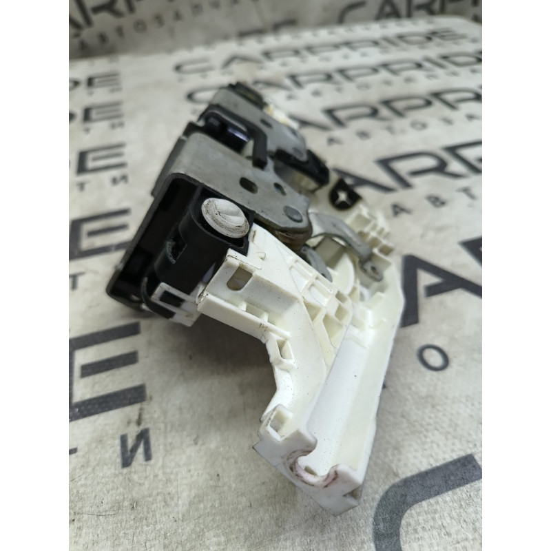 Замок двери (кузов и элементы) Dodge Journey SXT 2013 3.6 04589915ad