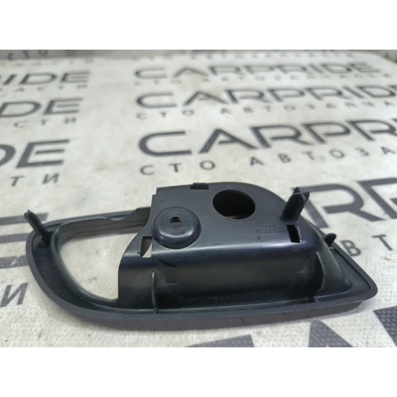 Накладка ручки внутренней (салон) Dodge Journey SXT 2013 3.6 1TX39DX9AB