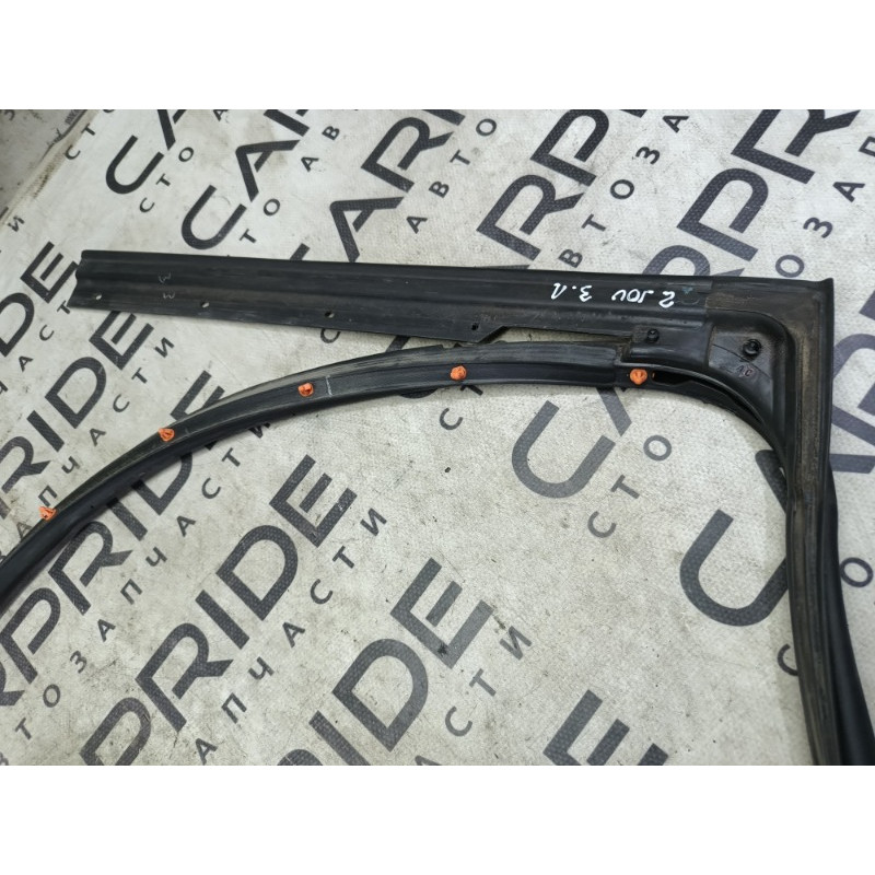 Ущільнювач дверей (кузов і елементи) Dodge Journey SXT 2013 3.6 5076869ac