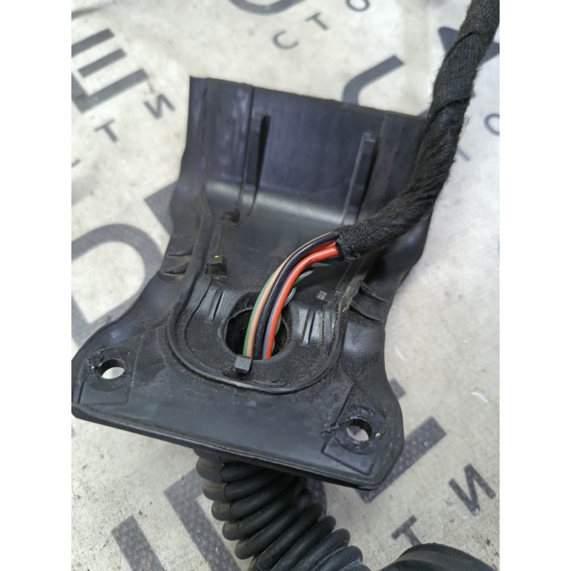 Проводка дверная (электрика) Jeep Cherokee KL 2014 3.2 68111043ad