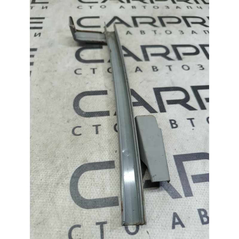 Направляющая стекла двери (кузов и элементы) Subaru Forester SH 2008 2.0 61240SC020