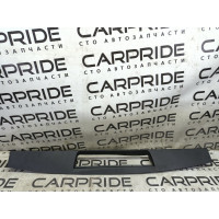 Обшивка крышки багажника