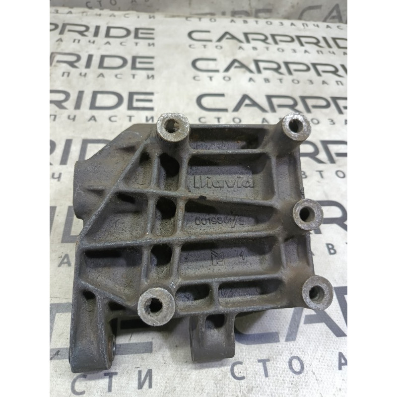 Кронштейн (двигатель и элементы) Land Rover Freelander L314 1.8B