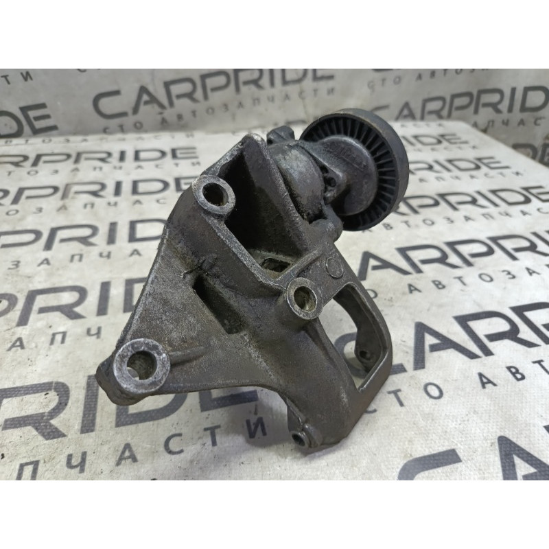 Кронштейн (двигатель и элементы) Land Rover Freelander L314 1.8B