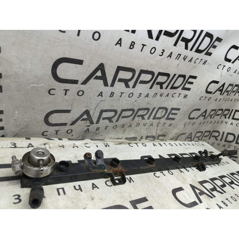 Топливная рампа (топливная система) BMW 3-series E36 1996 2.0 13531748583