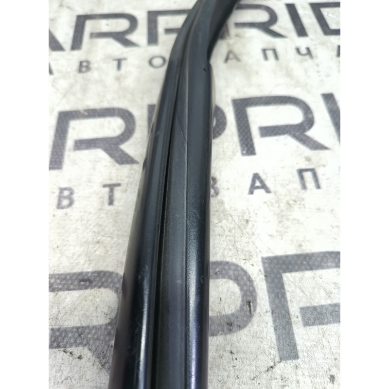 Ущільнювач скла дверей (кузов и элементы) Honda CRV RD7 2003 2.2 72275SCAE02