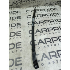 Направляющая стекла двери