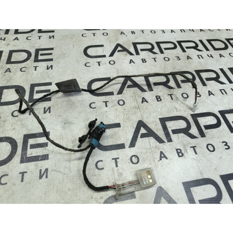 Подсветка ручки (электрика) BMW 3-series E93 2010 3.0 N52 63317181313