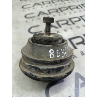 Подушка двигателя