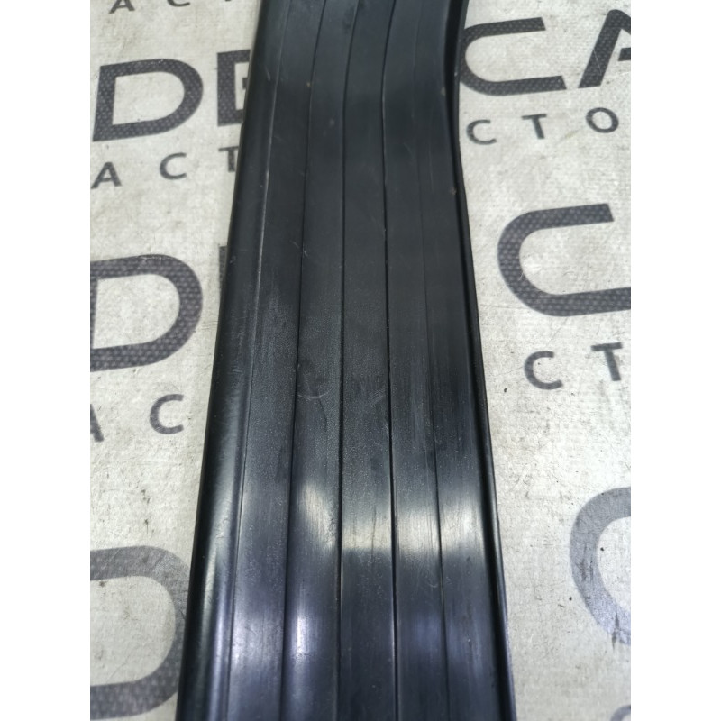 Накладка на поріг (кузов і елементи) BMW 3-series E36 1996 2.0 51478119264