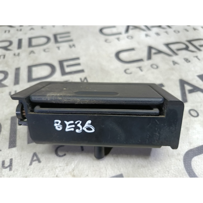 Попільничка (салон) BMW 3-series E36 1996 2.0 51168144796