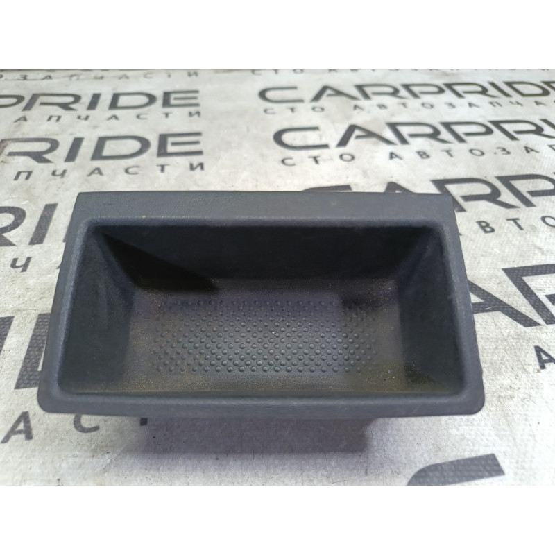 Ящик центральной консоли (салон) BMW 3-series E36 1996 2.0 51168119626