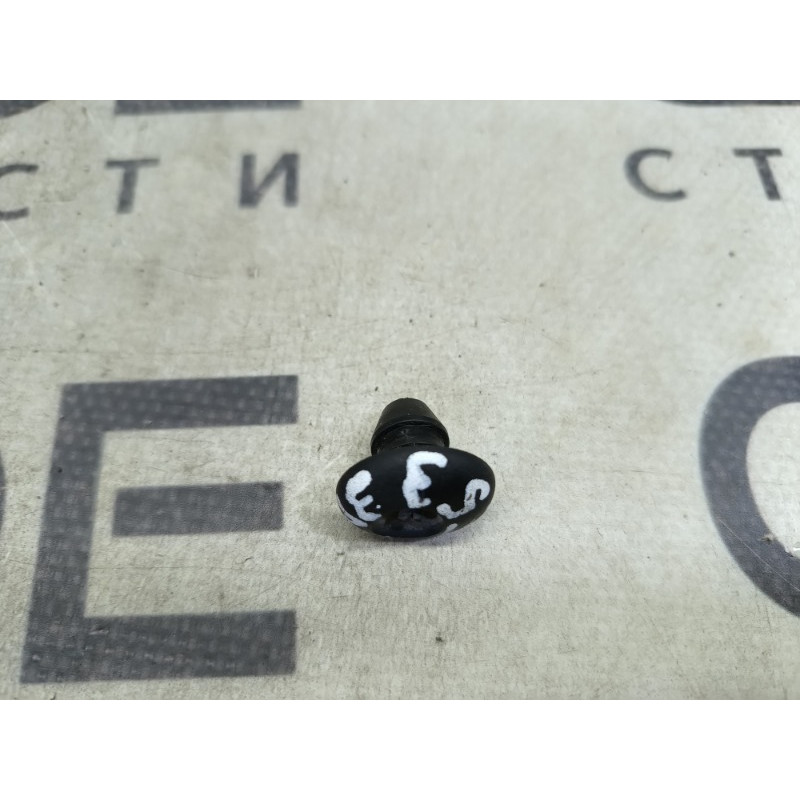 Форсунка омывателя (кузов и элементы) BMW X5 E53 M57d30 61688220823