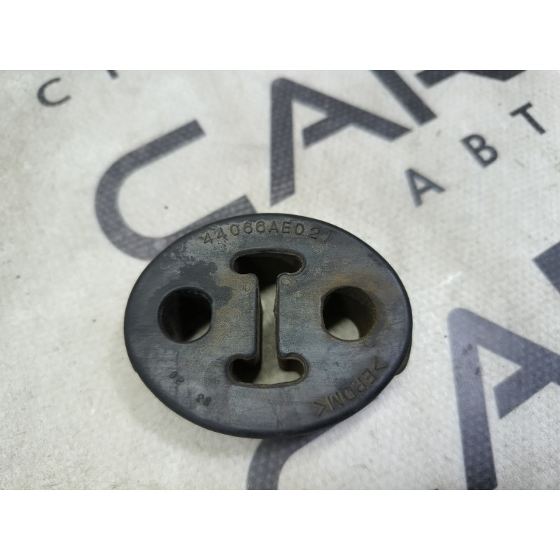 Подушка глушителя (выпускная система) Subaru Forester SH 2008 2.0 44066ae021