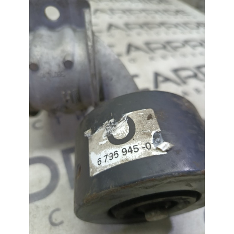 Скоба стабілізатора (підвіска) BMW 5-series F10 33506796559