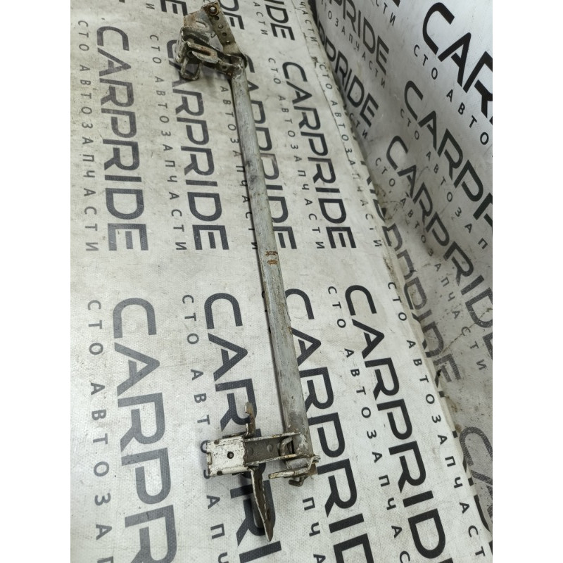 Петля капота (кузов и элементы) BMW 3-series E30 41611906239