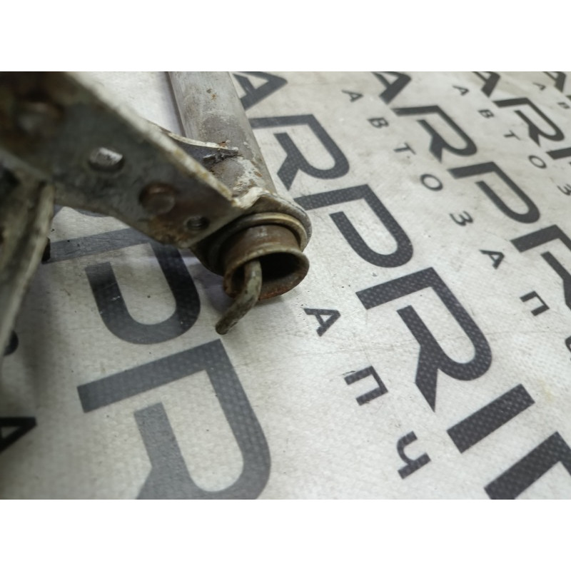 Петля капота (кузов и элементы) BMW 3-series E30 41611906239