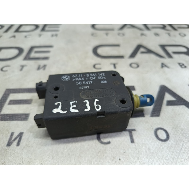Привод замка багажника (электрика) BMW 3-series E36 1998 M51d25 67118361140