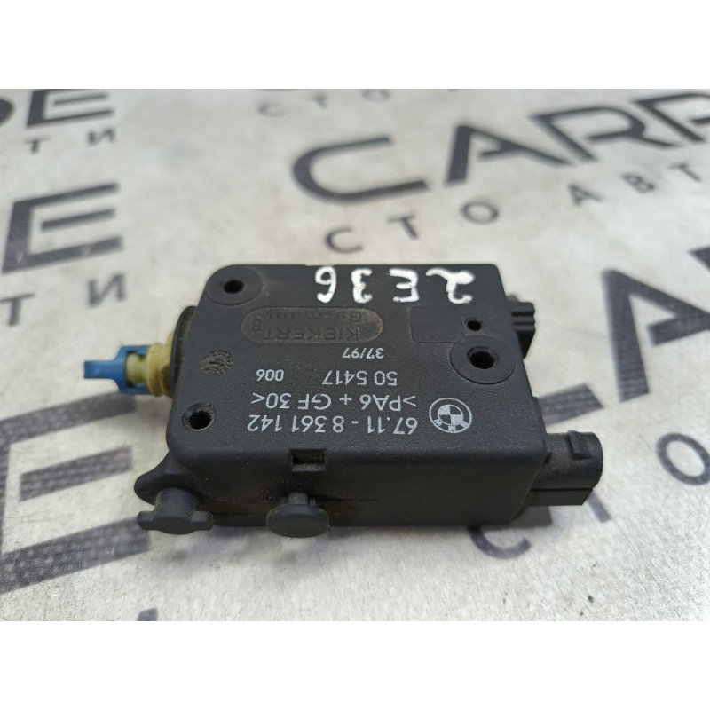Привод замка багажника (электрика) BMW 3-series E36 1998 M51d25 67118361140