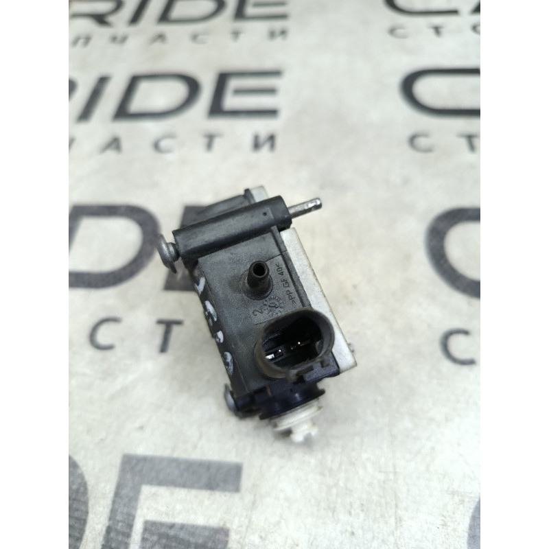 Соленоид топливного бака (электрика) BMW 5-series F10 2013 N47D20 67117200674