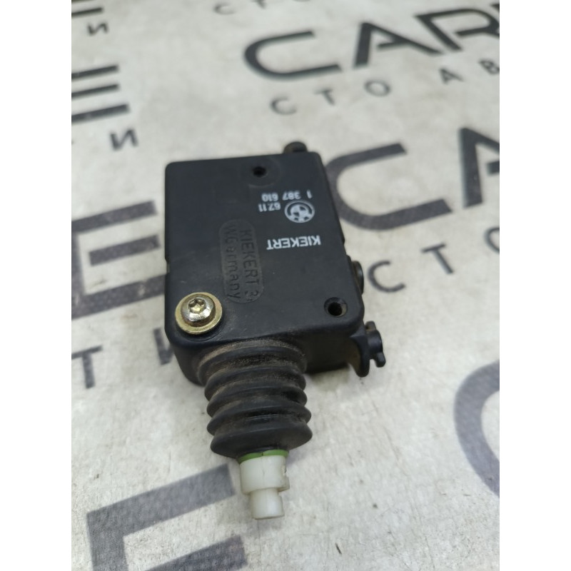 Привод лючка топливного бака (электрика) BMW 3-series E36 1993 M40B18 67111387610