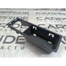 Ящик центральной консоли