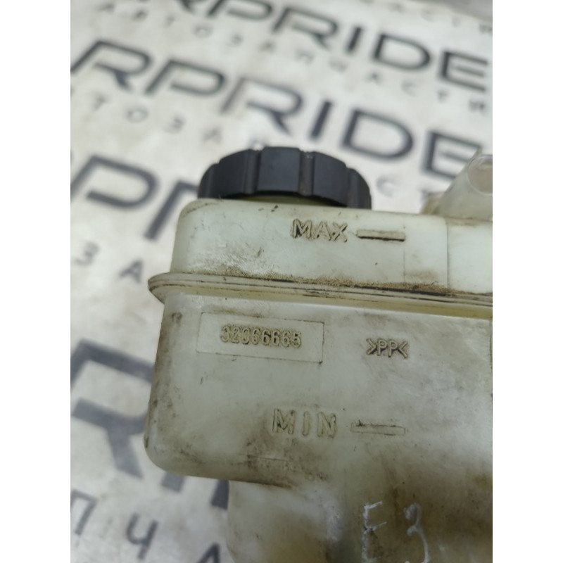 Бачок тормозной жидкости (тормозная система) BMW 5-series E39 34301164908