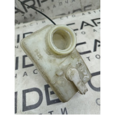 Бачок тормозной жидкости