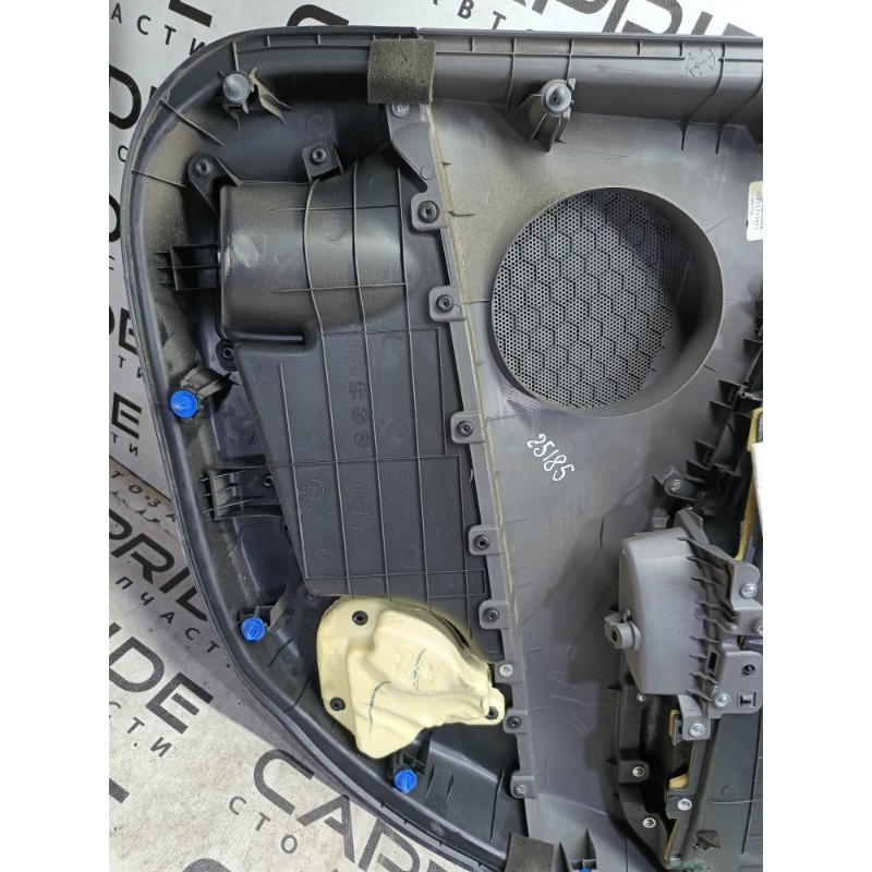 Дверная карта (салон) Hyundai Sonata YF 2013 2.4 833033Q0105RA