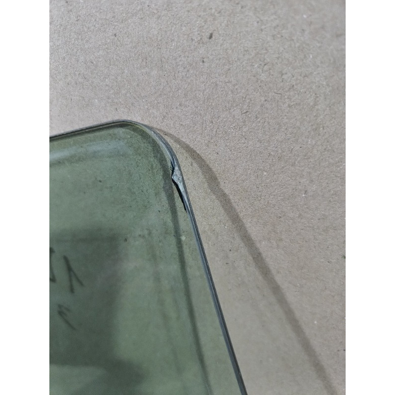 Стекло (кузов и элементы) PEUGEOT 607 1 2002 3.0i V6 9204H4