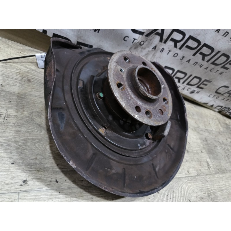 Цапфа підвіски (підвіска) Mercedes-Benz GL X164 2012 4.6 A1643500808