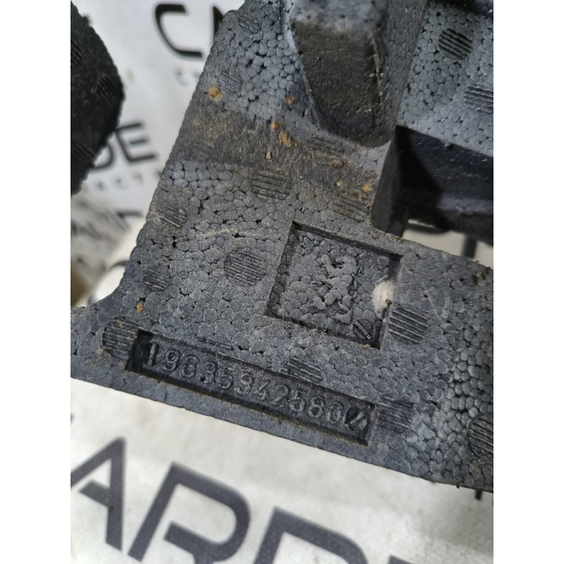 Абсорбер (наполнитель) бампера (кузов и элементы) PEUGEOT 607 1 2002 3.0i V6 9535663480