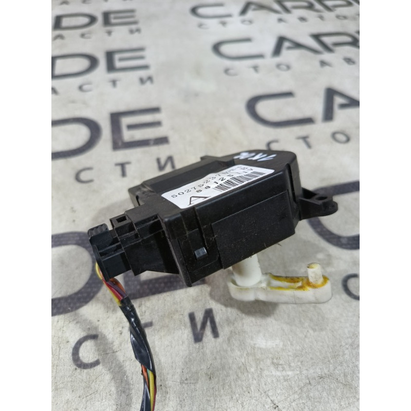 Привод заслонки отопителя (отопление и кондиционирование) RENAULT Koleos HY 2008 2.0 5027523750