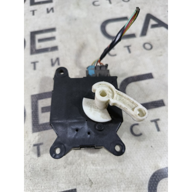 Привод заслонки отопителя (отопление и кондиционирование) RENAULT Koleos HY 2008 2.0 5027523750