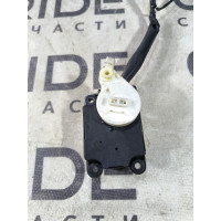 Привод заслонки отопителя