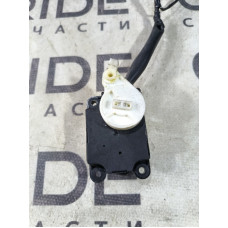 Привод заслонки отопителя