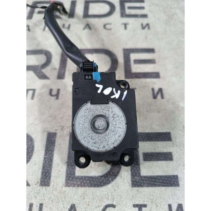 Привод заслонки отопителя (отопление и кондиционирование) RENAULT Koleos HY 2008 2.0 5037521180