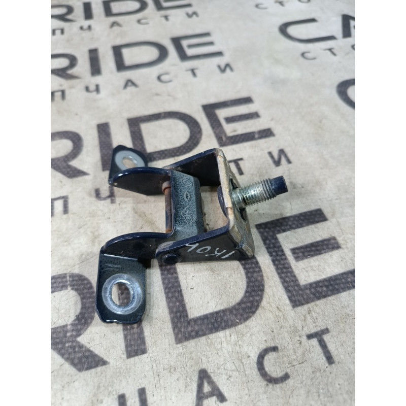 Петля багажника (кузов и элементы) RENAULT Koleos HY 2008 2.0 90400JY00A