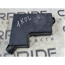 Крышка блока предохранителей