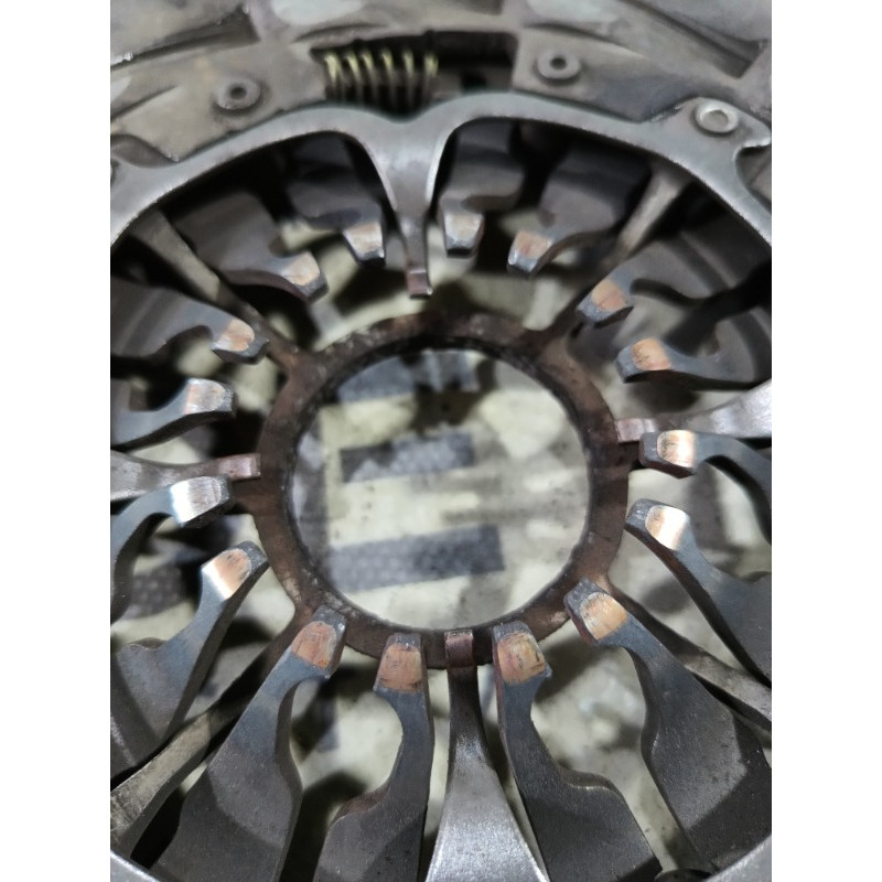 Корзина сцепления (трансмиссия) RENAULT Koleos HY 2008 2.0 8200501027