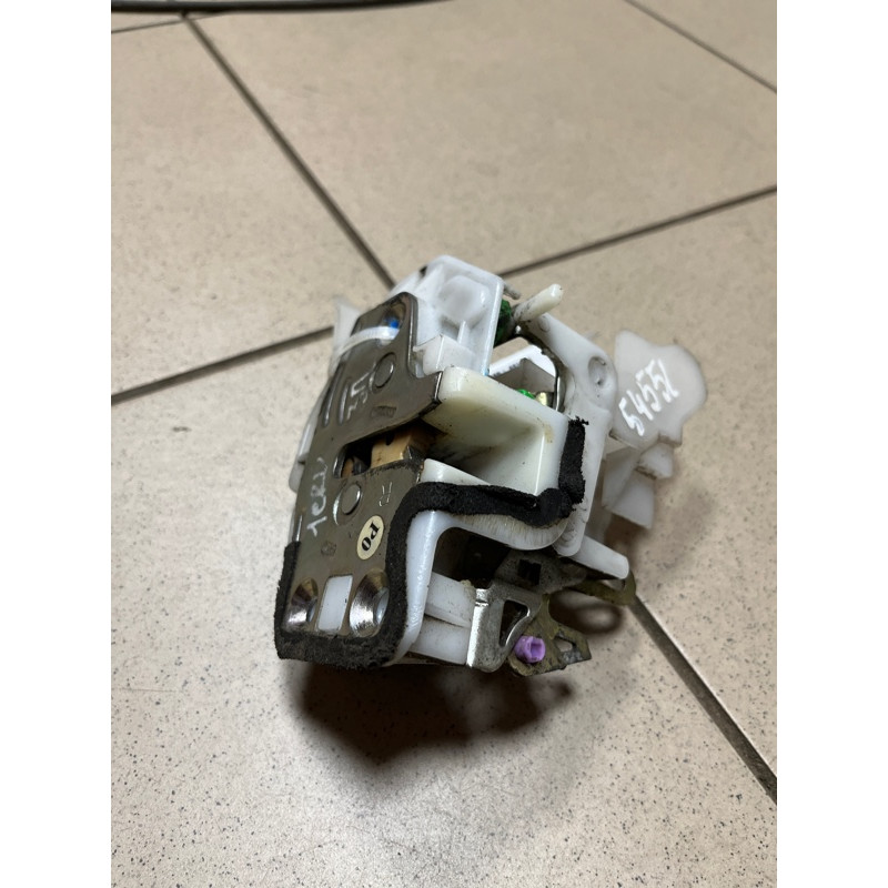 Замок двери (кузов и элементы) Honda CRV RD7 2003 2.2 72612S9AG01