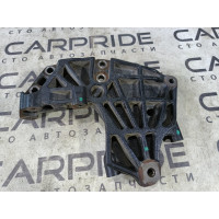 Кронштейн двигателя